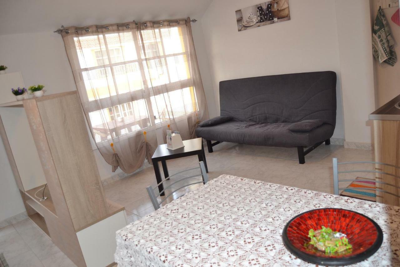 Sun & Sol Apartment Caleta De Fuste Exterior photo